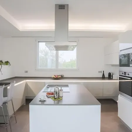 וילה Lisa 8, Emma