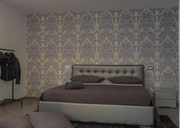 Lisa 8, Emma Vila Rimini